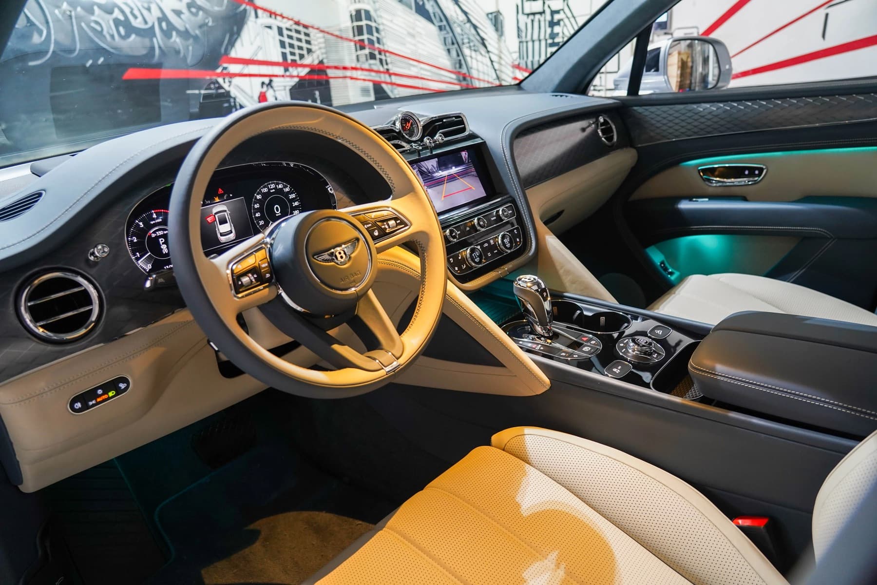 Bentley Bentayga — detail 2