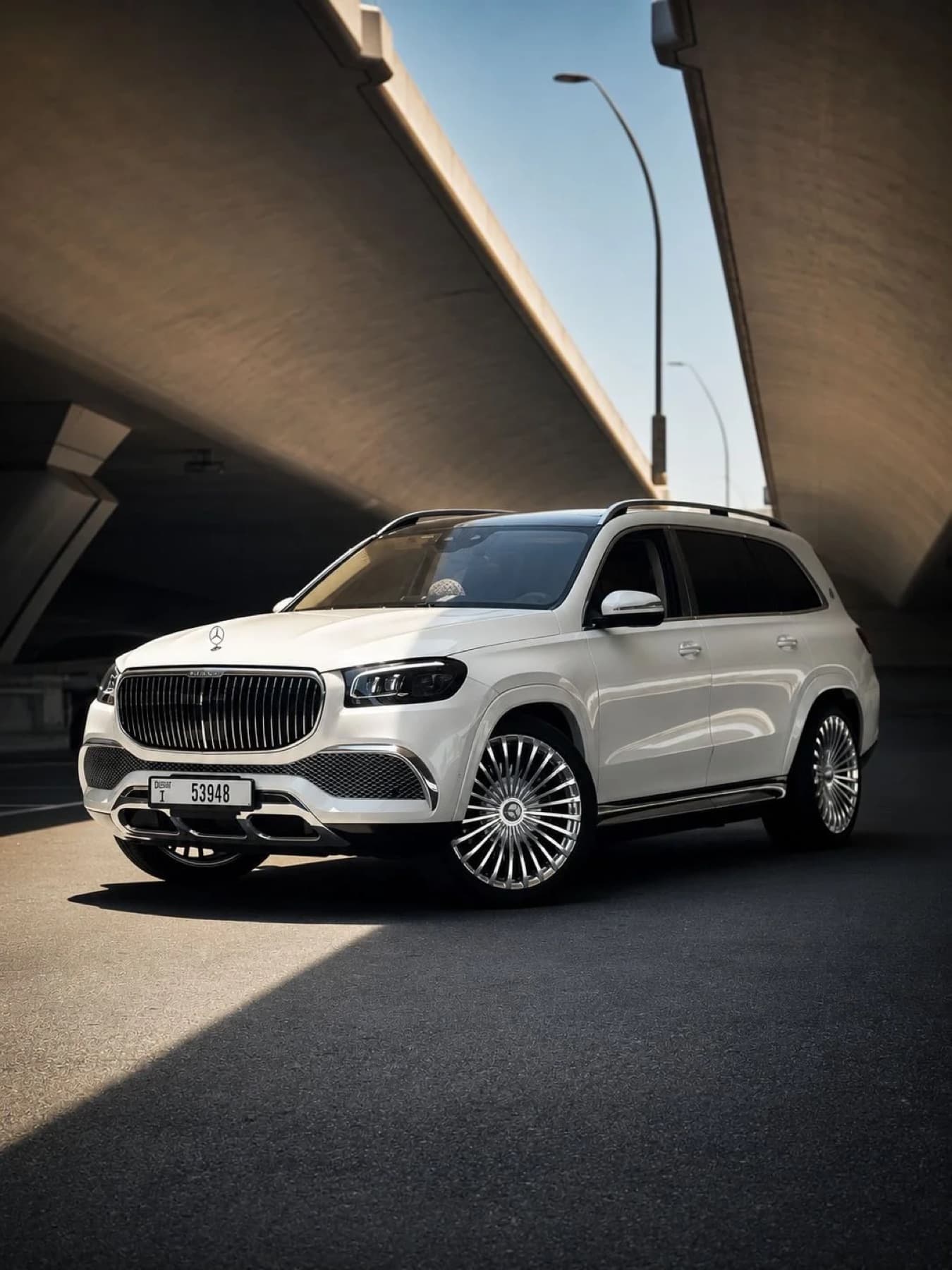 Mercedes-Maybach GLS 600 — Aura Avenue fleet