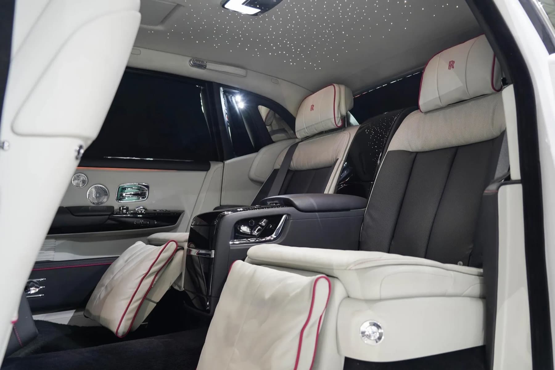 Rolls-Royce Phantom — detail 4