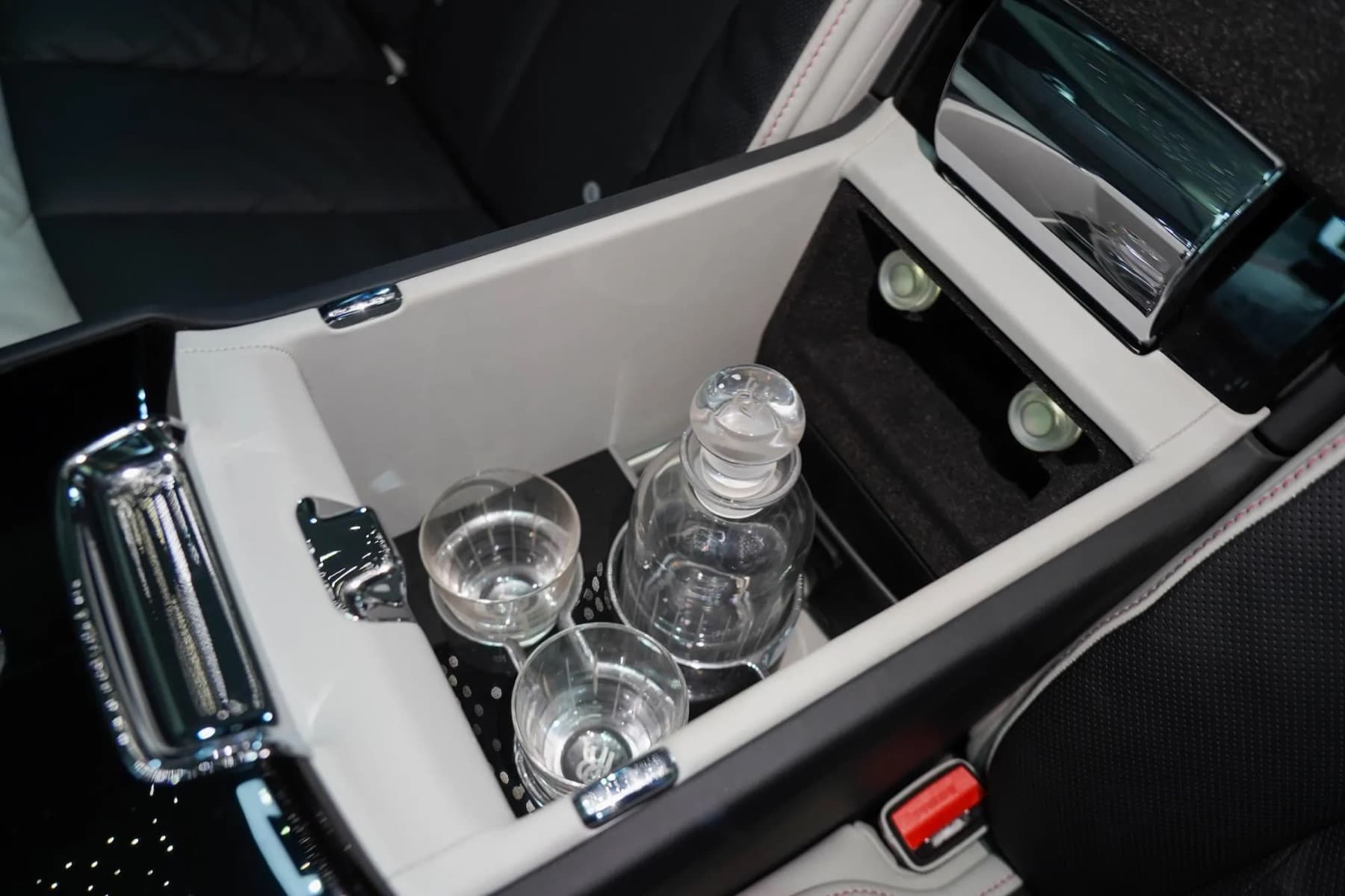 Rolls-Royce Phantom — detail 5